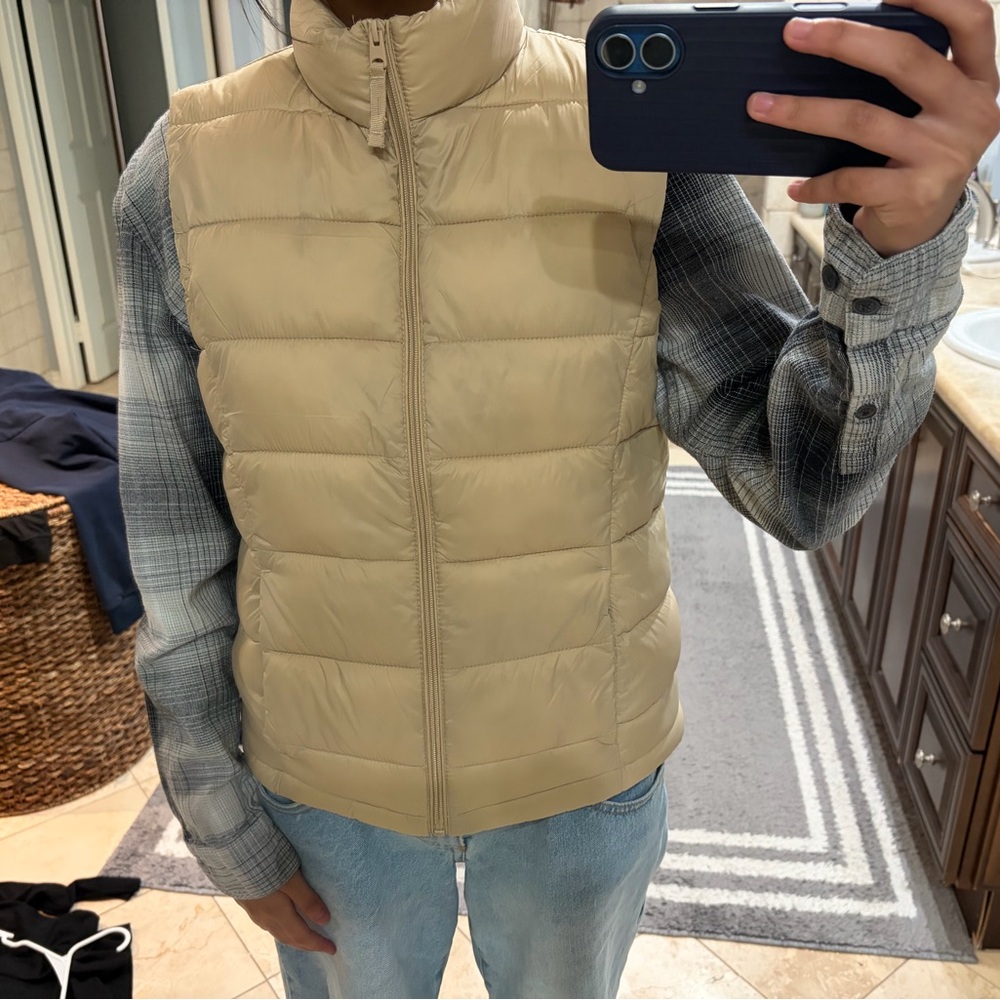 Love Tree Beige Puffer Vest